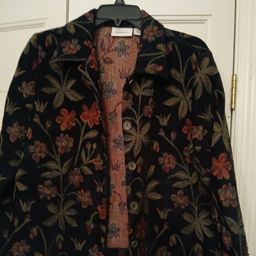 Parisian Works Cropped Blazer in Size Medium